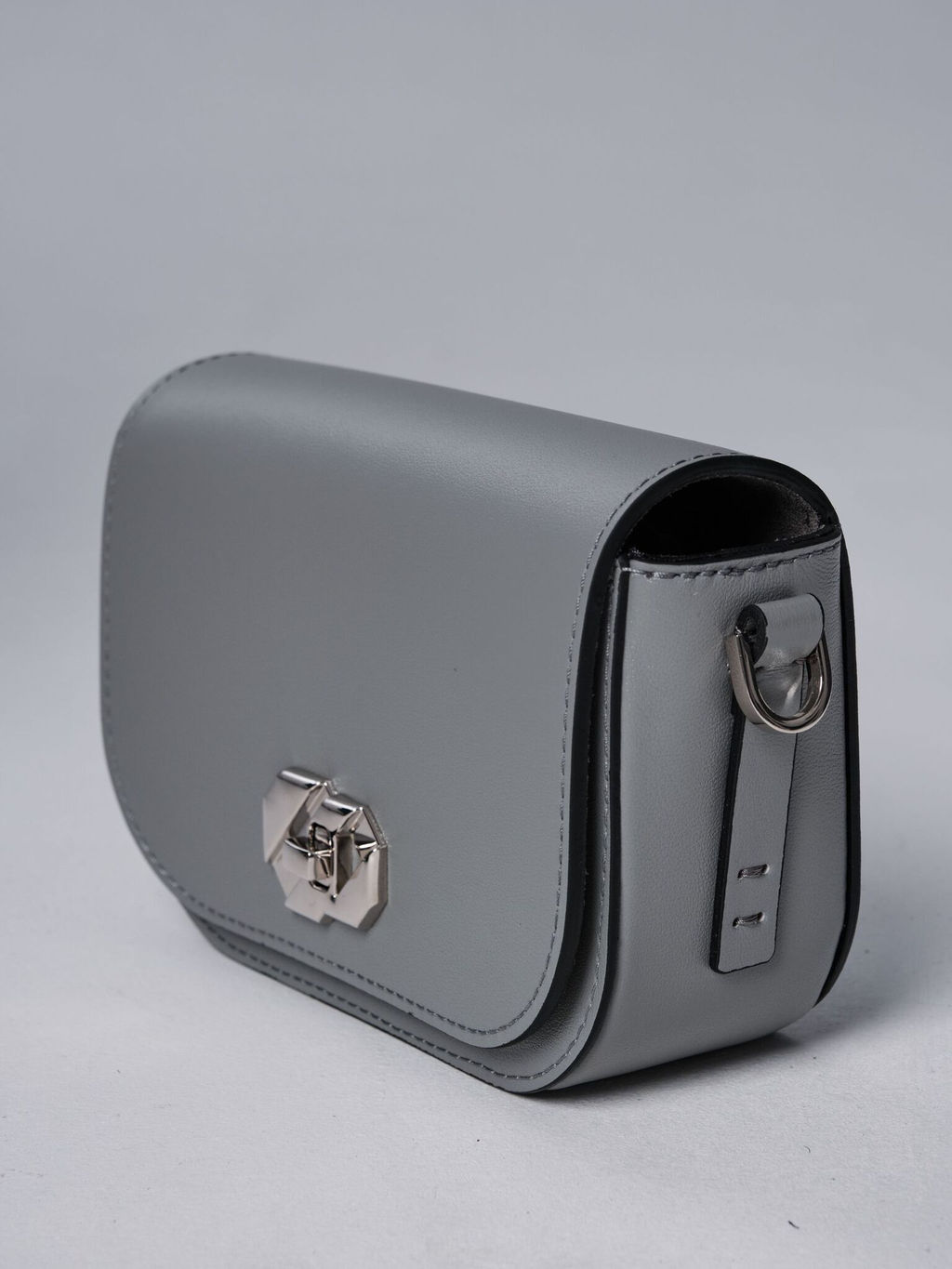 Сумка кожаная Deboro 30879 нельсон/светло-серый