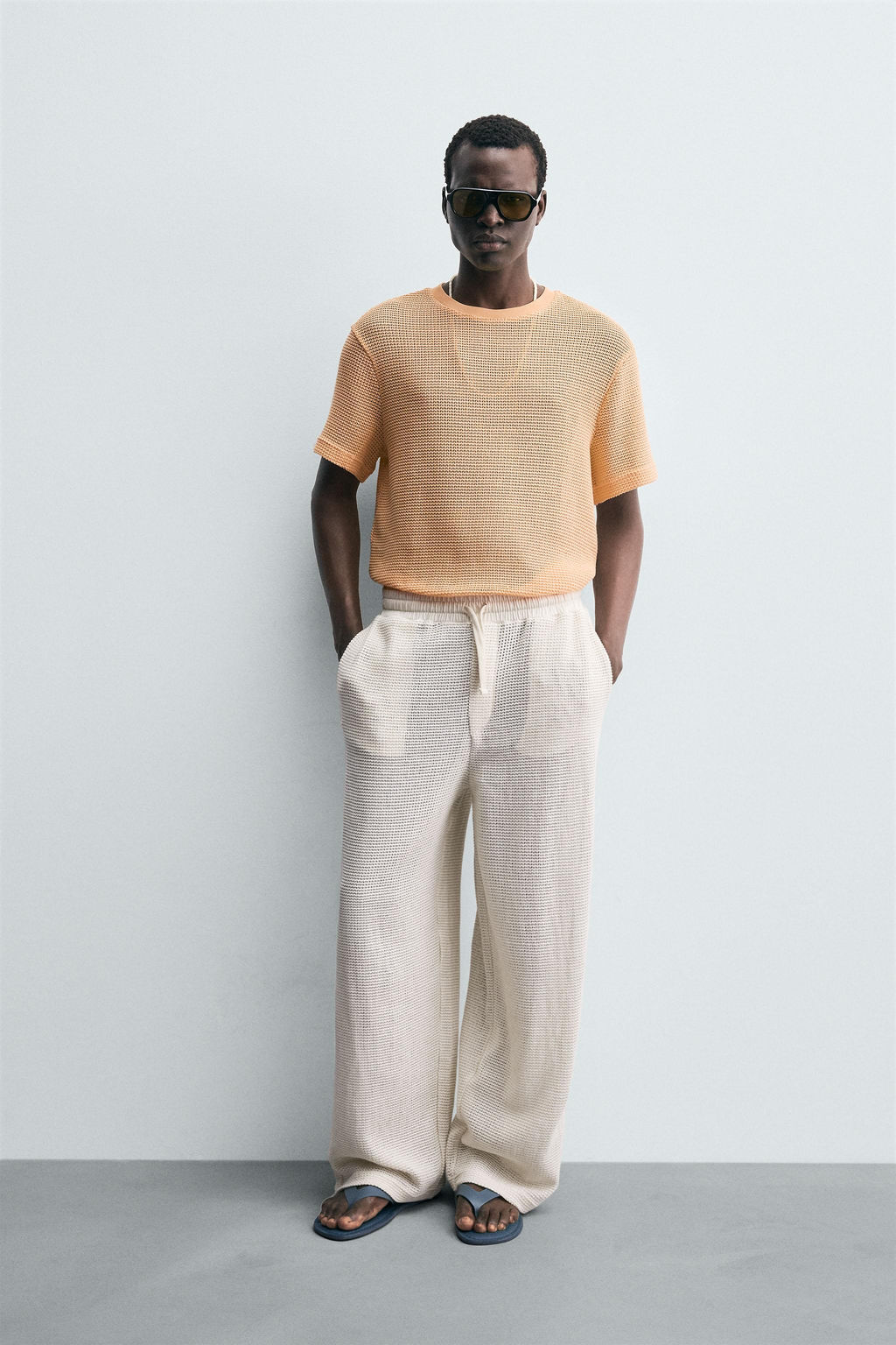 OPEN TEXTURED T-SHIRT