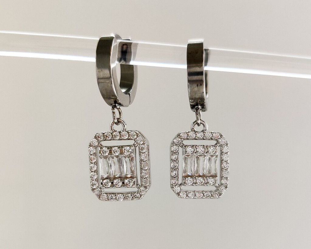 Серьги из стали