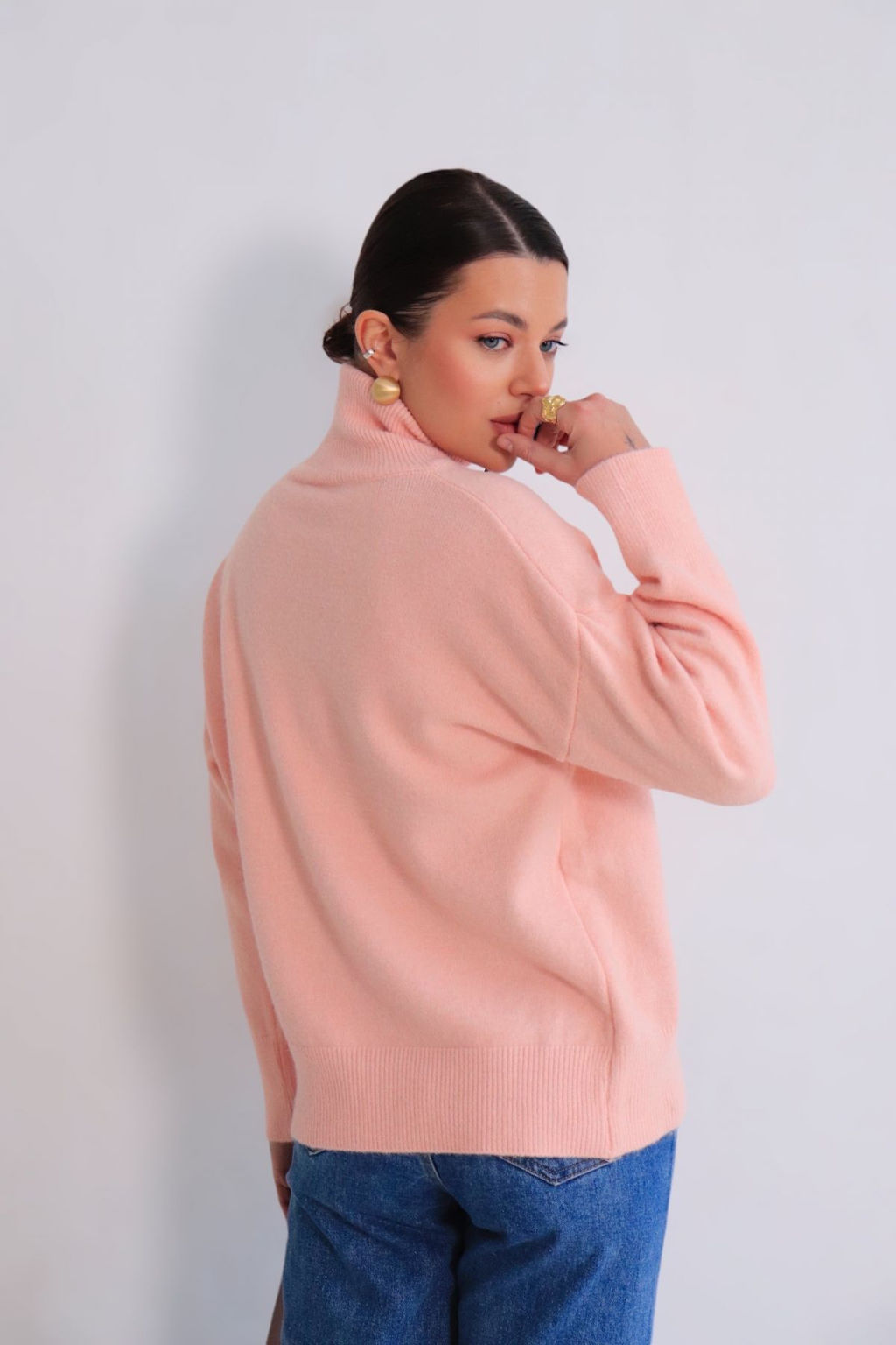 Martichelli Свитер персиковый с горлом фото 8