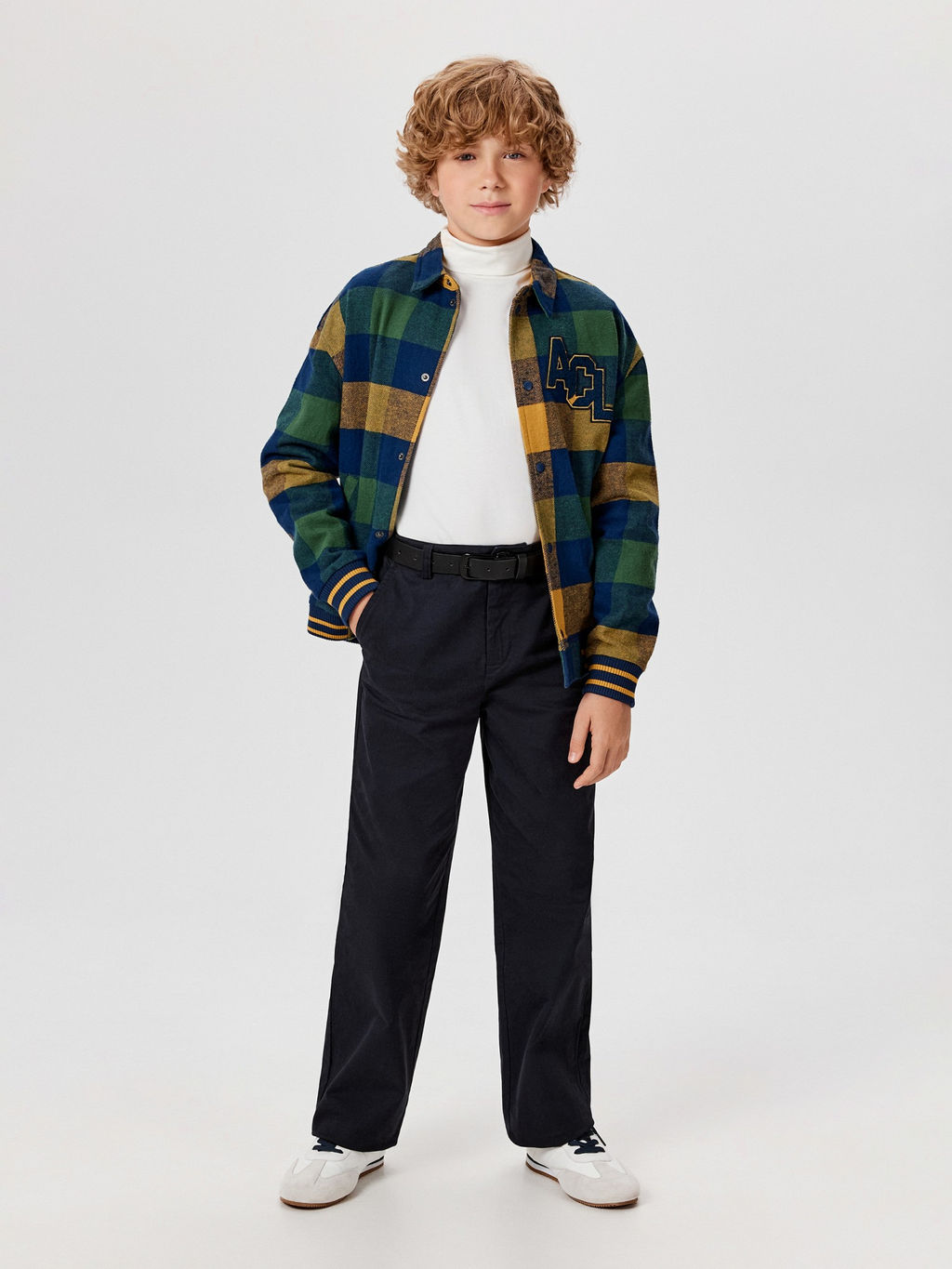 ACOOLA / Свитер детский для мальчиков Bergader белый  фото 2