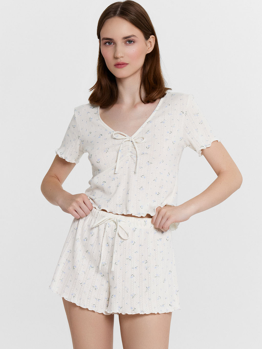 КОМПЛЕКТ ЖЕНСКИЙ (БЛУЗА, ШОРТЫ) - Mark formelle фото 8