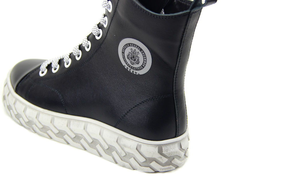 Ботинки 215.icebergw.Black/Байка