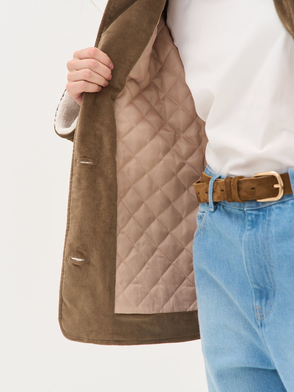 Куртка вельветовая "Беж" женская