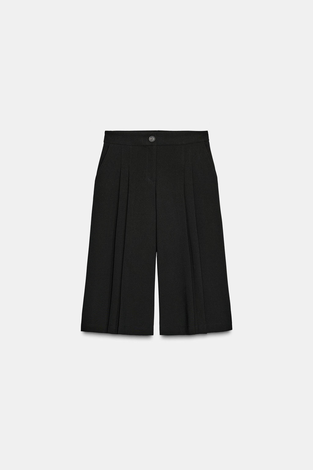 PLEATED LONG BERMUDA SHORTS