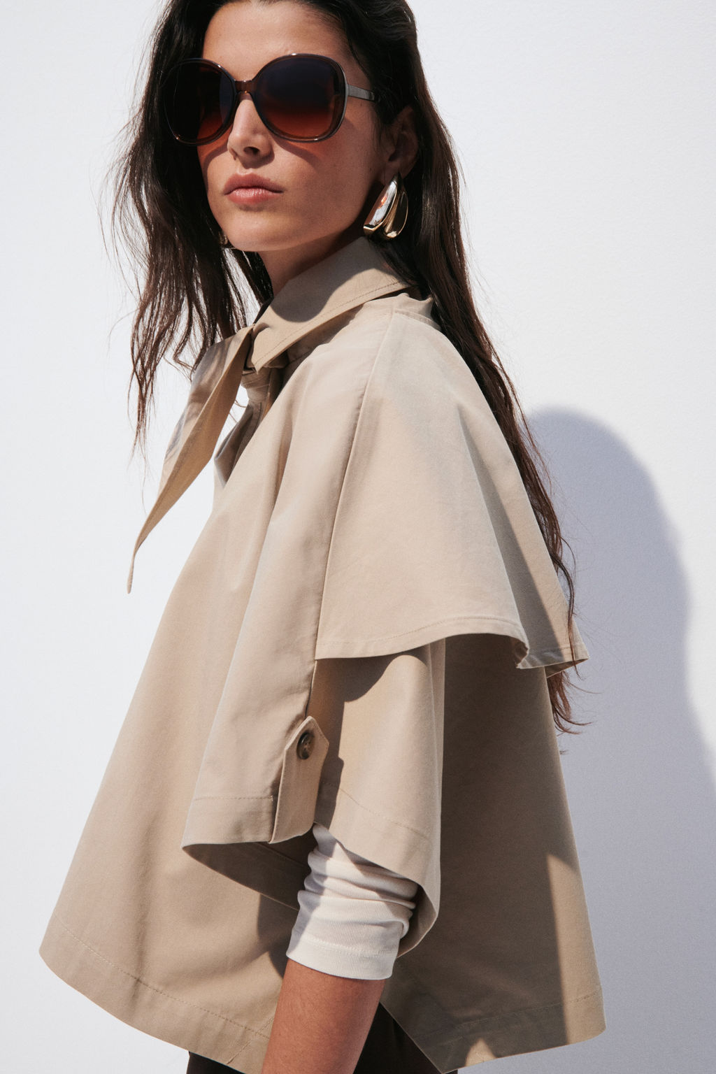 Capa estilo gabardina con fular - H&m фото 3
