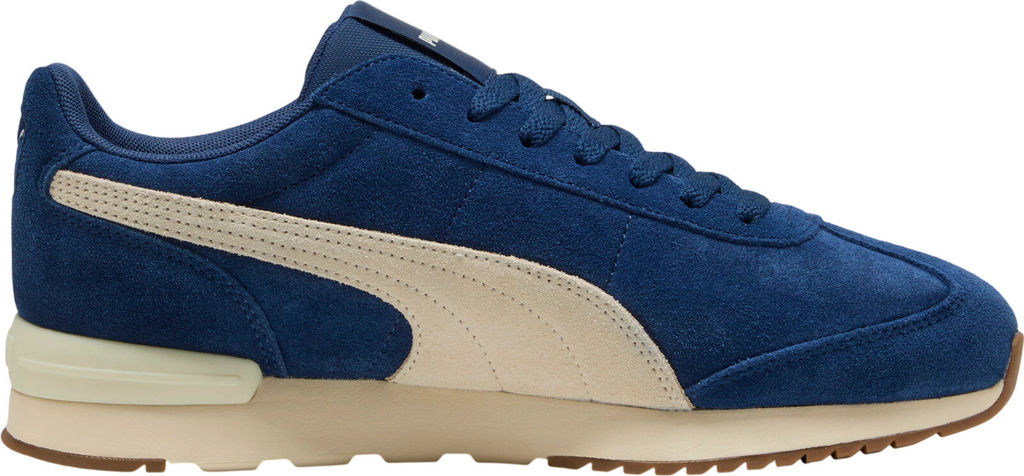 Кроссовки взрослые