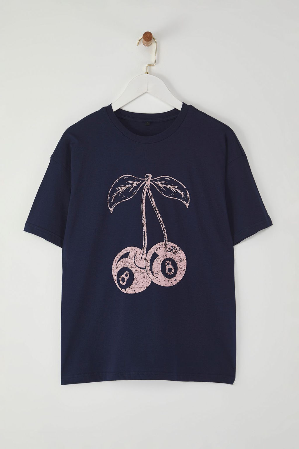 TRENDYOLMILLA Lacivert Kiraz Bask?l? Oversize/Genis Kal?p Orme T-Shirt TWOSS25TS00122  фото 5