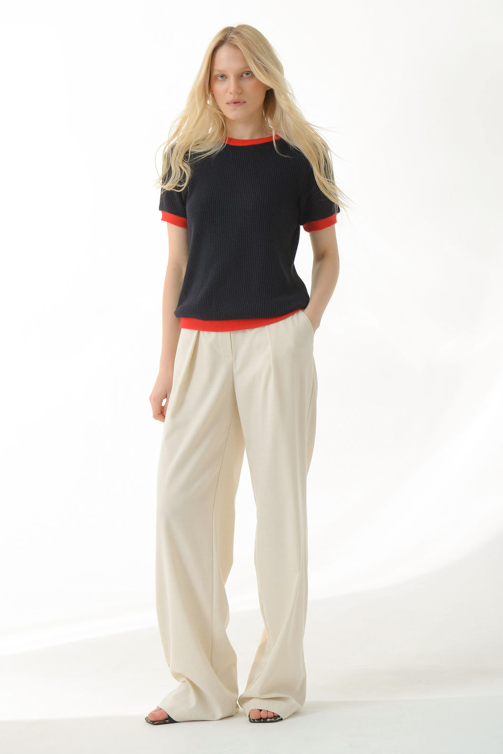 Джемпер с коротким рукавом