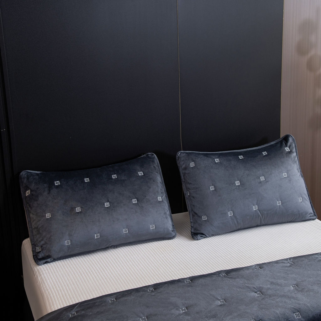 Велюровое покрывало Grande OVS001 240*260