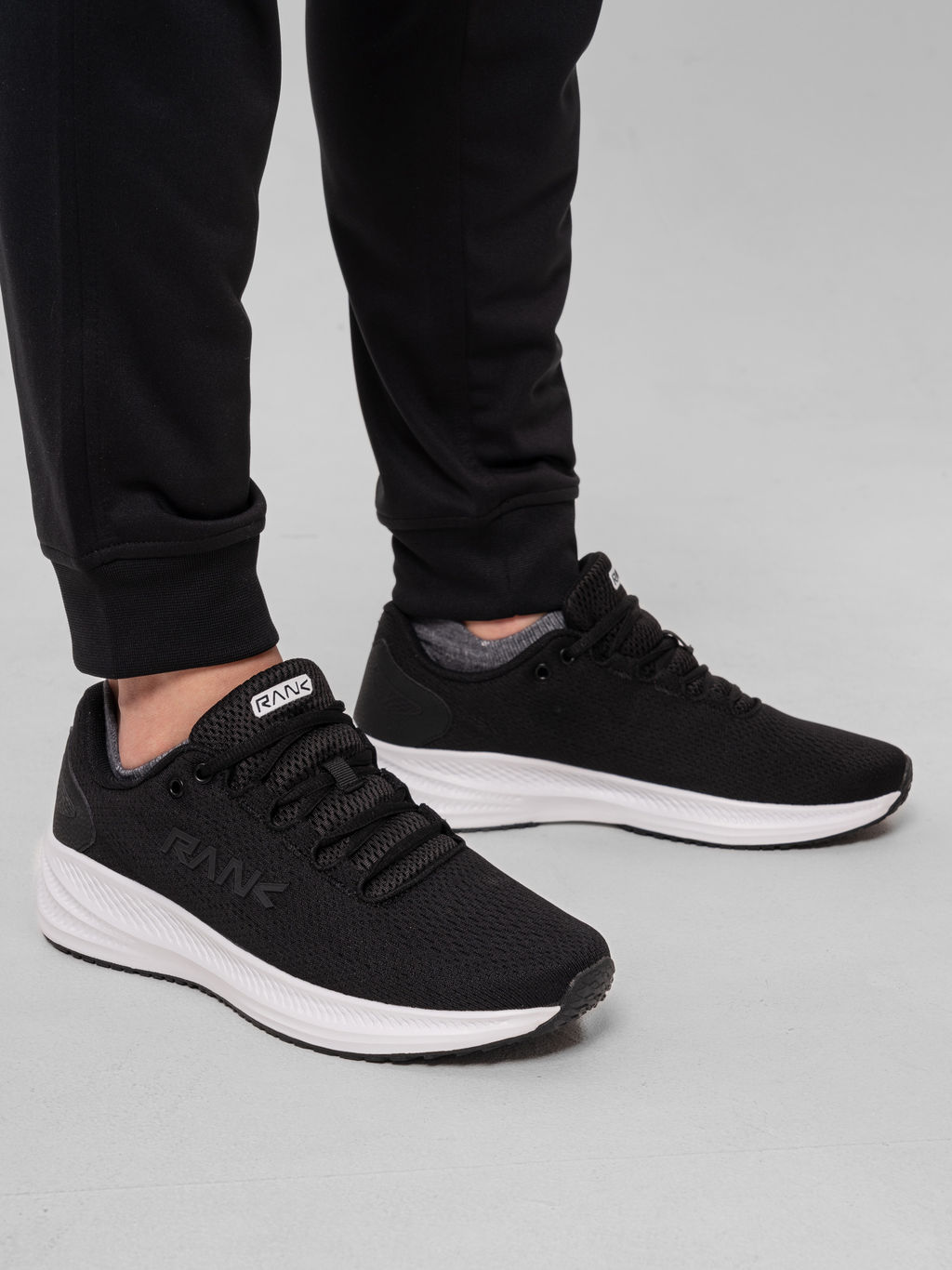 Кроссовки мужские