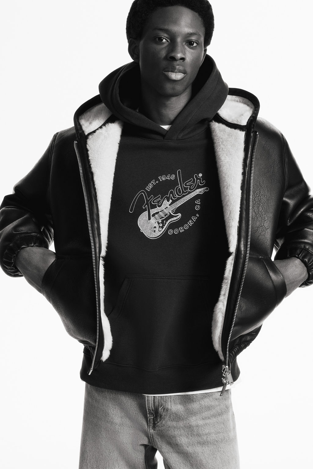 Sudadera estampada con capucha Loose Fit - H&m фото 11