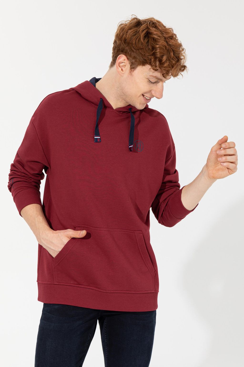 U. S. Polo Assn Мужская толстовка оверсайз с капюшоном вишневого цвета - U.s. polo assn фото 3