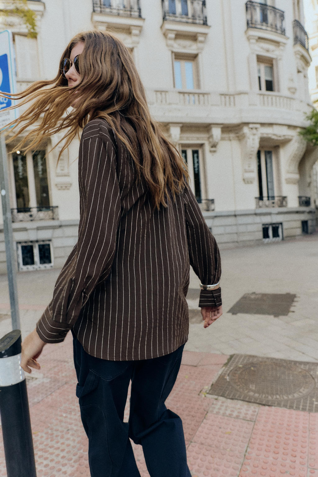 STRIPED SHIRT WITH BUCKLES - Zara фото 6