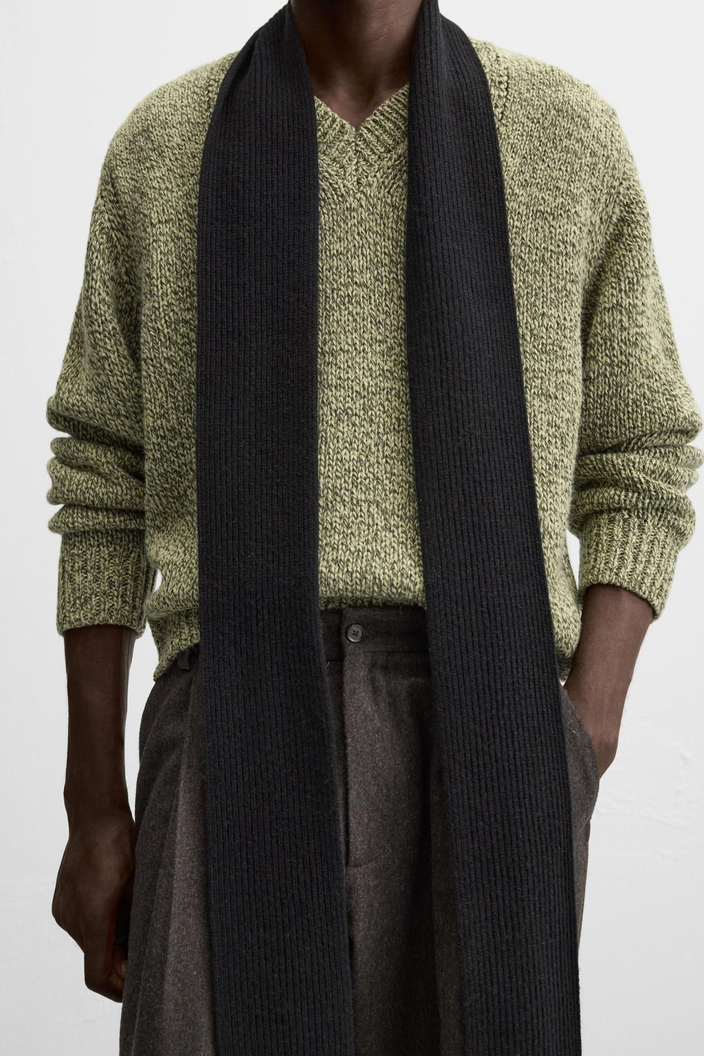 V-NECK SWEATER WITH TEXTURED WEAVE - Zara фото 6