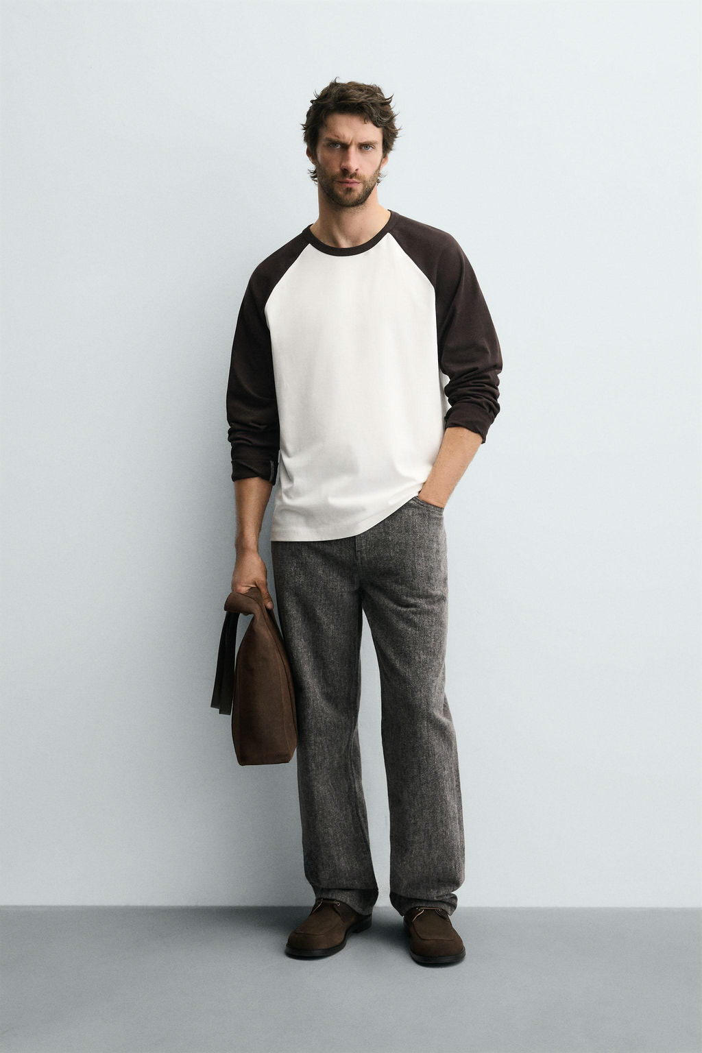 COLOUR BLOCK RAGLAN SLEEVE T-SHIRT