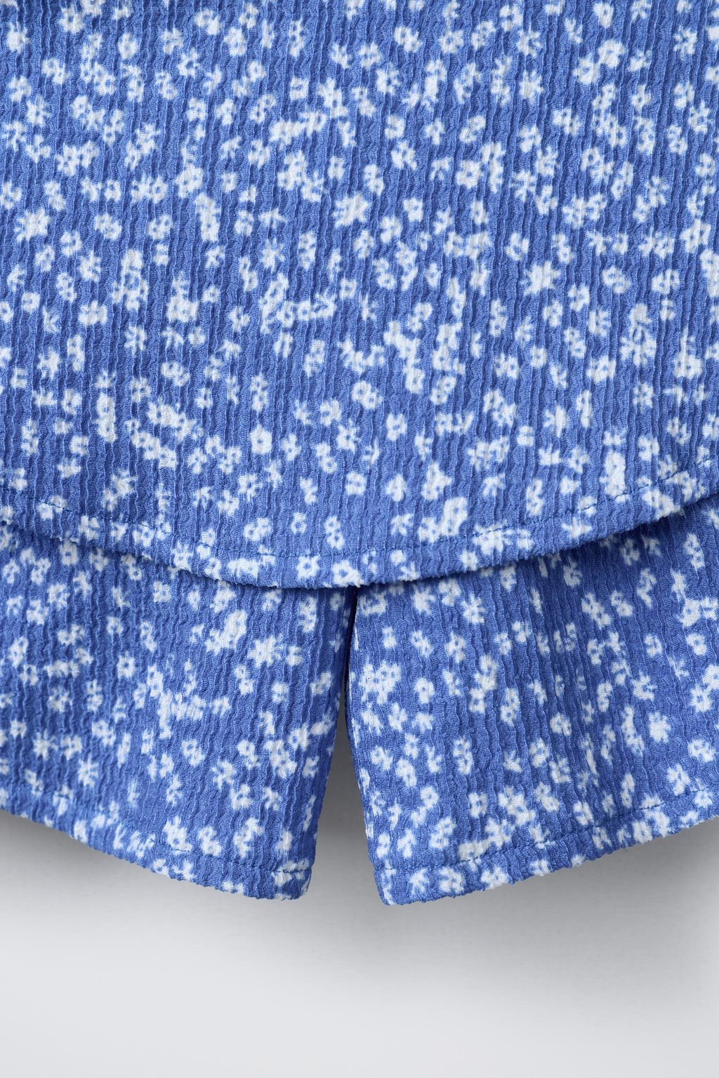 FLORAL LAYERED BERMUDA SKORT