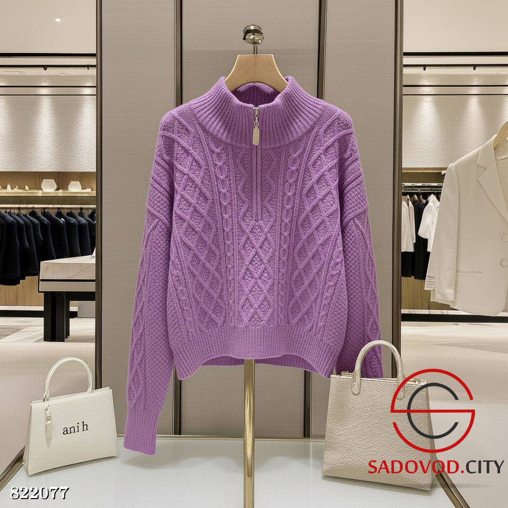 Теплый свитер на полузамке