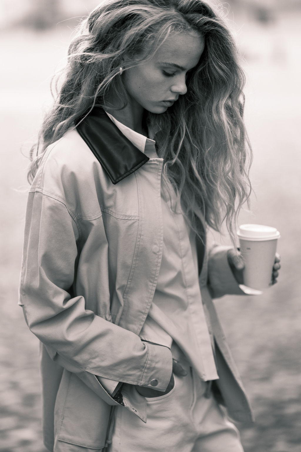 Chaqueta de sarga con cuello revestido - H&m фото 3