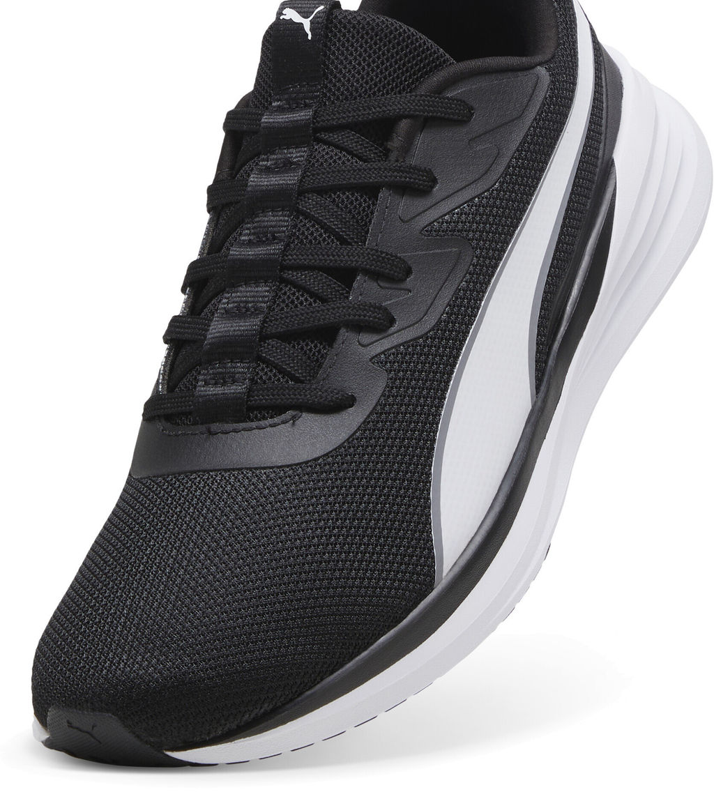 Кроссовки взрослые