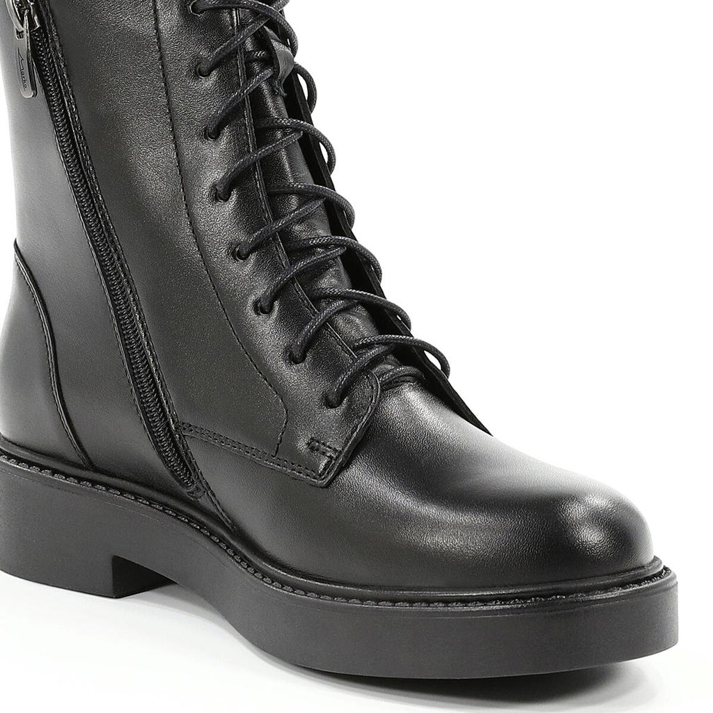 Ботинки женские