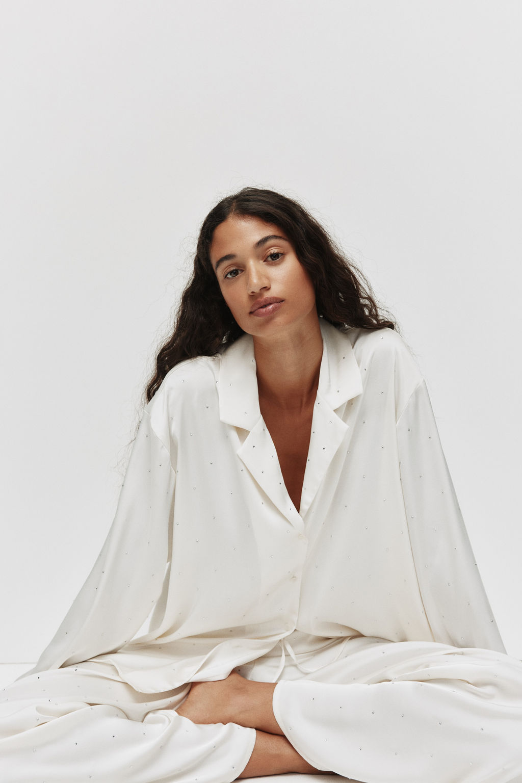 Camisa de pijama satinada con detalles decorativos - H&m фото 4