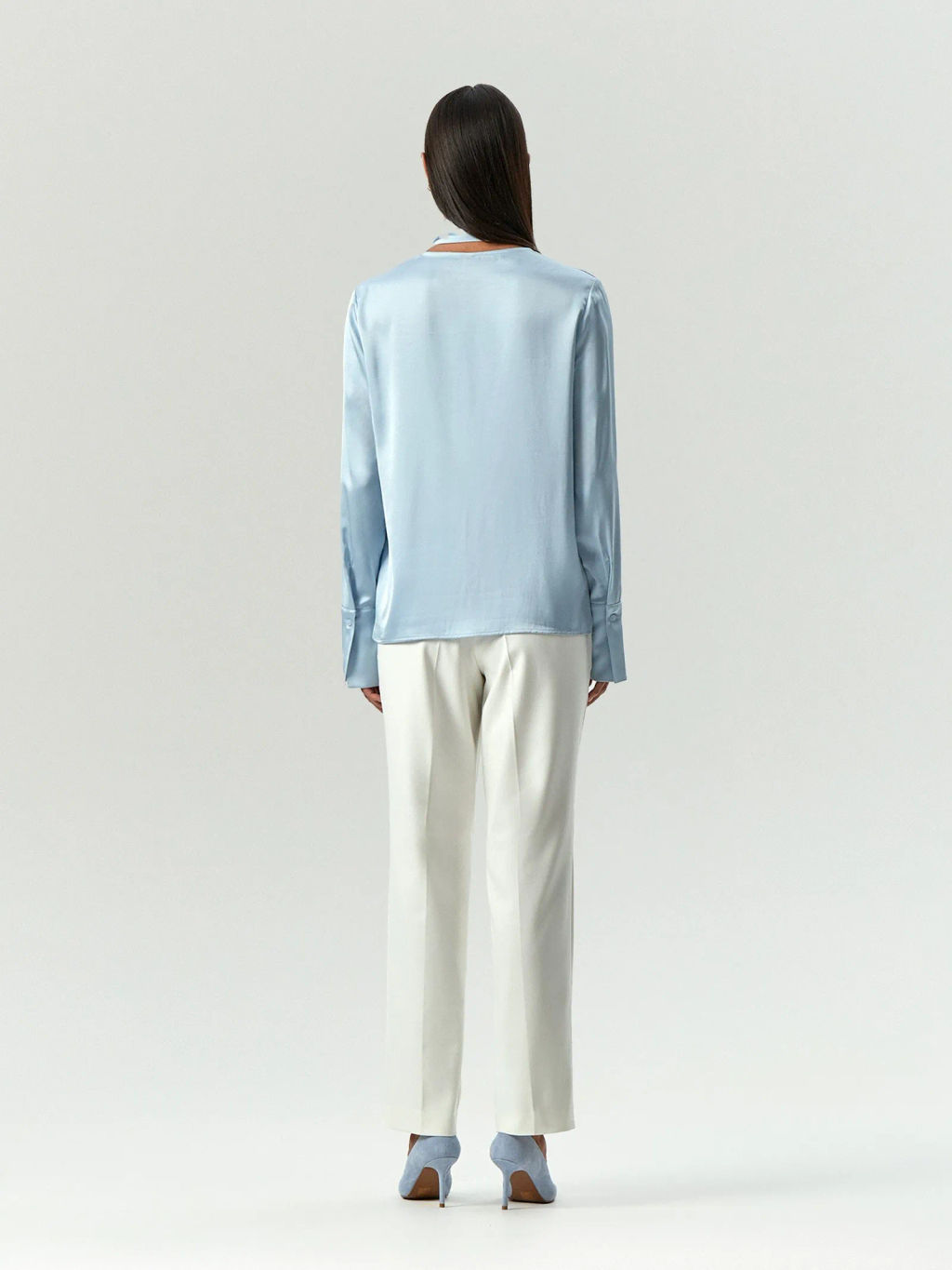 Блузка из вискозы с воротником-бантом, B3190/pegas