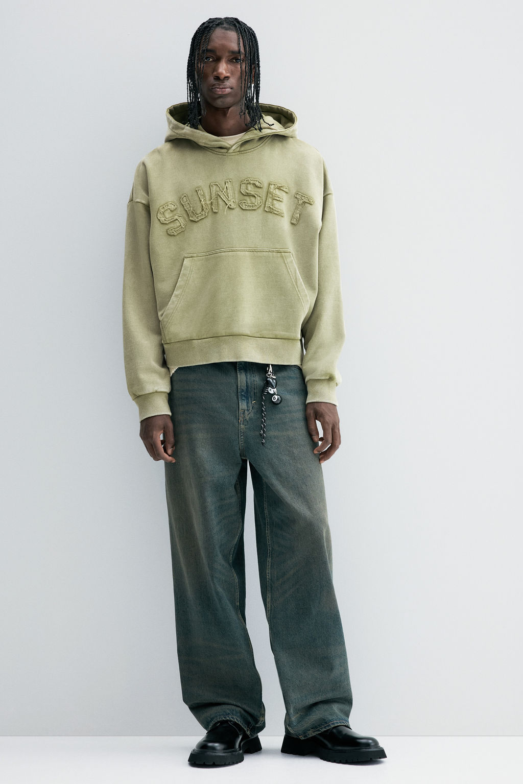 Sudadera con capucha y estampado Oversized Fit - H&m фото 10