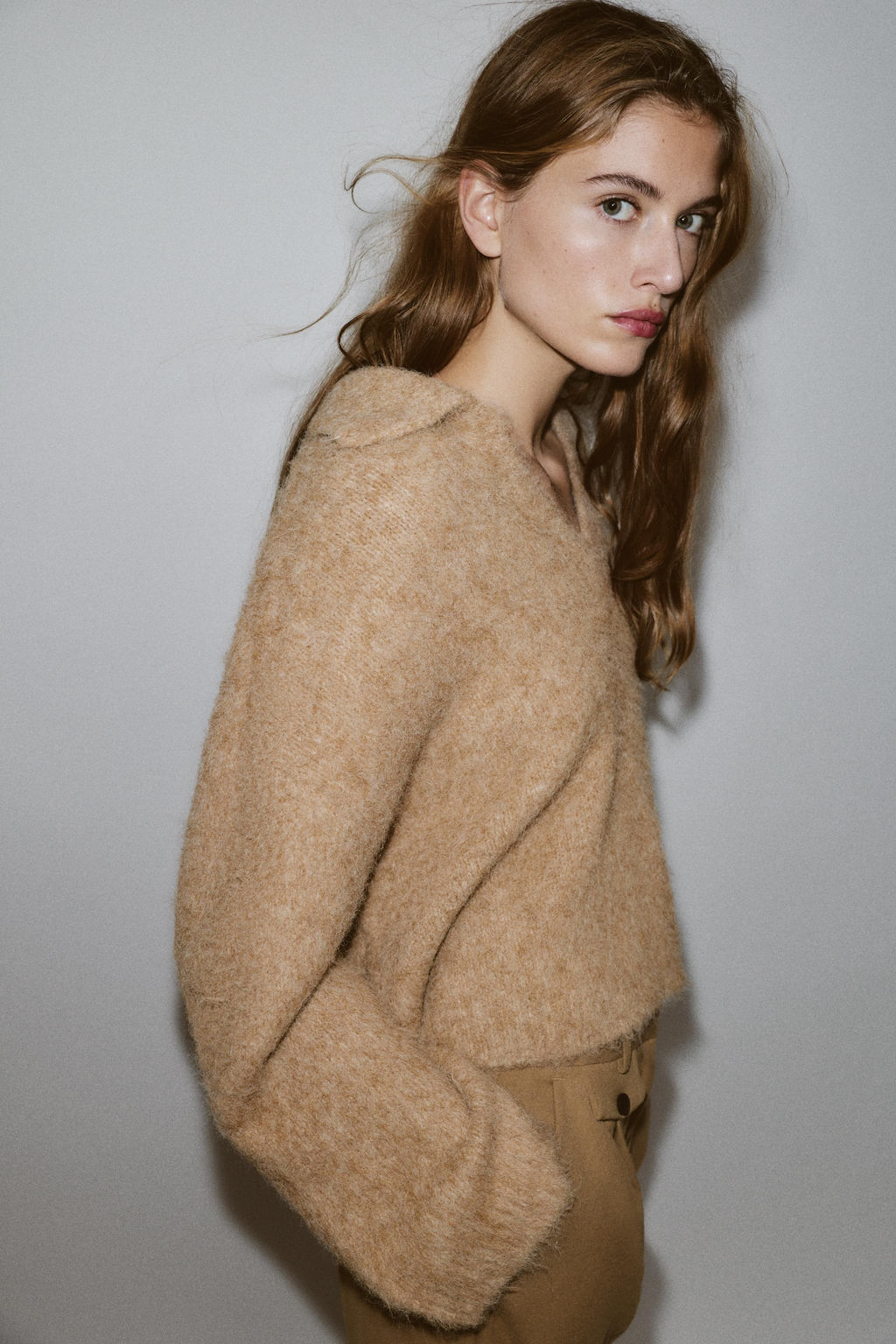 BRUSHED EFFECT KNIT JUMPER - Zara фото 3