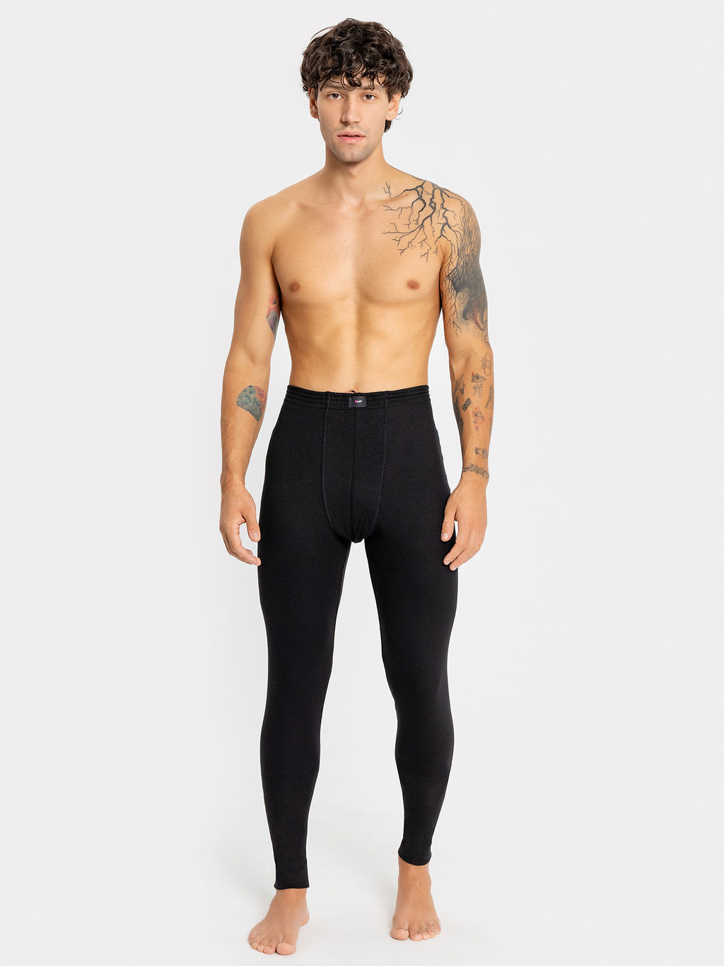 Прилегающие кальсоны термо в черном цвете черный 641206 - Mark formelle фото 2