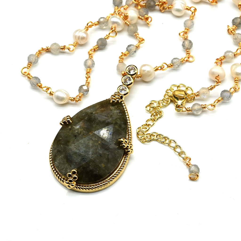 Бусы с подвеской Капля из лабрадора, 78см