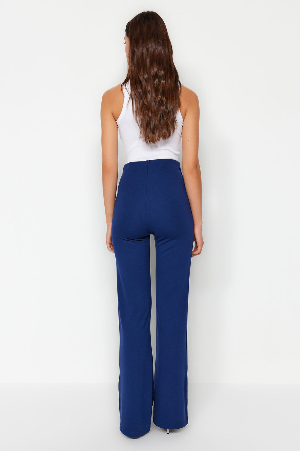 TRENDYOLMILLA Siyah Yanlar? Y?rtmacl? Flare/Ispanyol Paca Yuksek Bel Orme Pantolon TWOSS23PL00134 фото 5