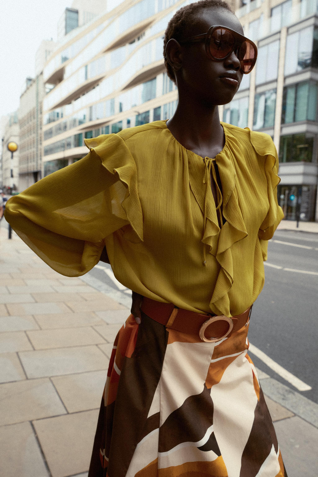 RUFFLED BLOUSE - Zara фото 2