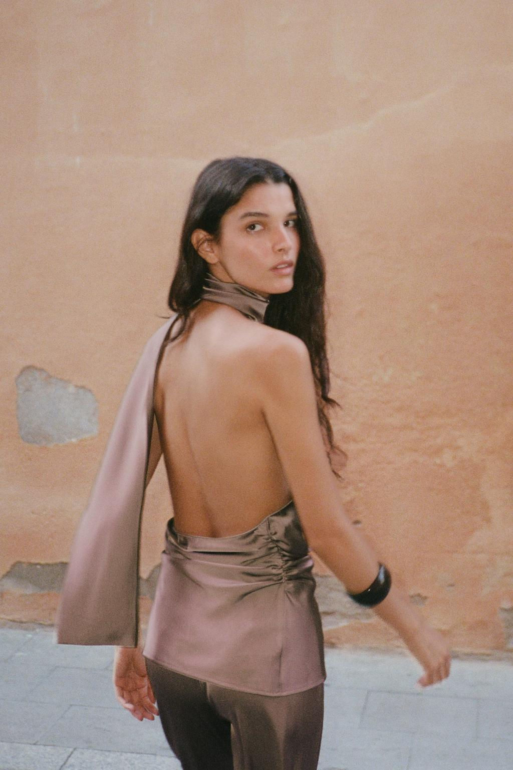 SATIN HALTER SCARF TOP - Zara фото 3