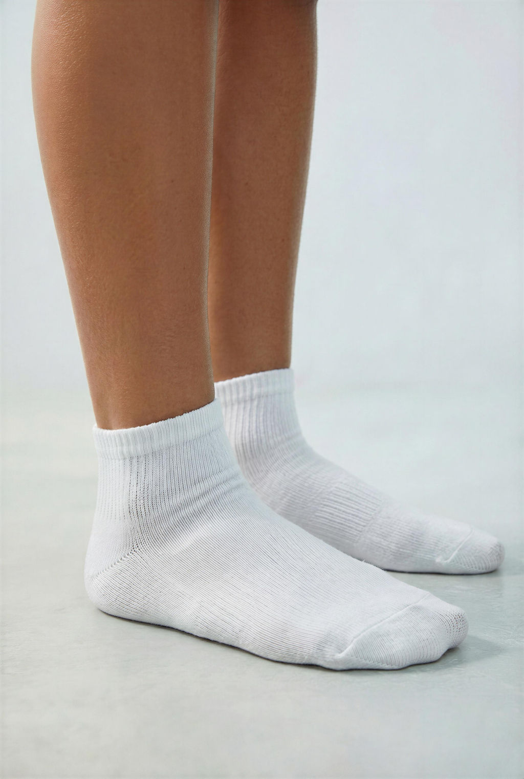 PACK CUATRO CALCETINES CORTOS LISOS / Gris - Zara фото 11