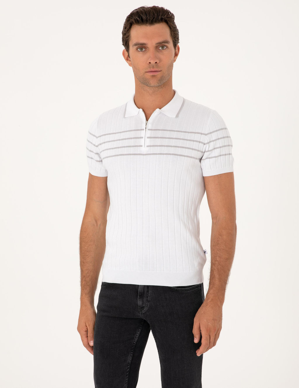 Beyaz Slim Fit %100 Pamuk Fermuarl_ Polo Yaka Triko T-shirt