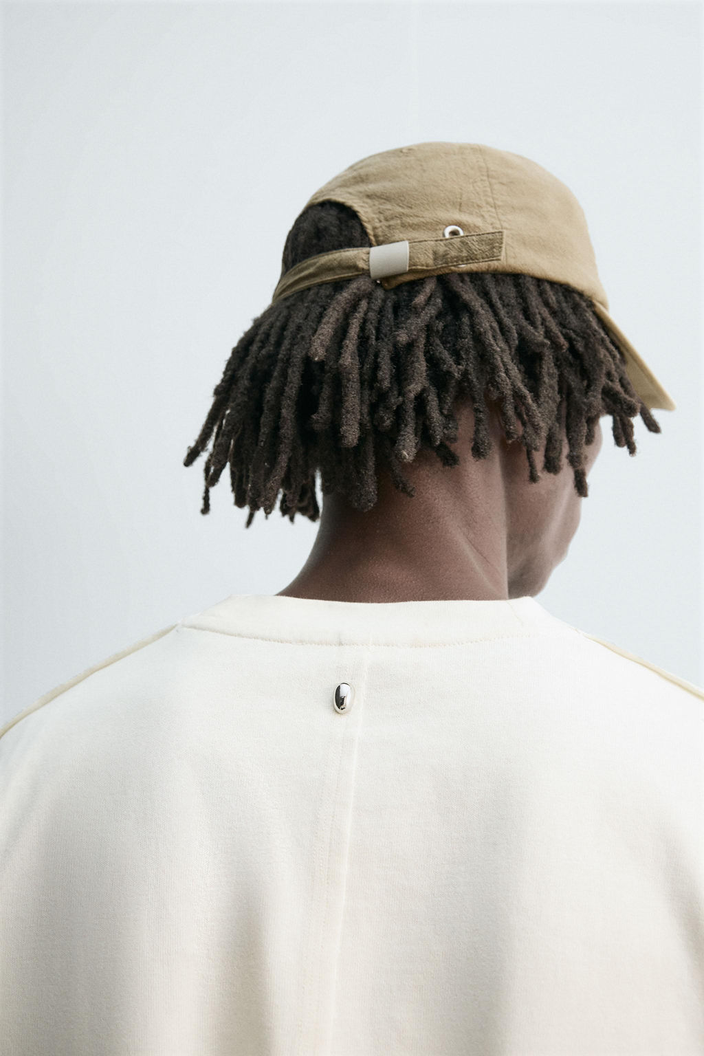 HEAVYWEIGHT LONG SLEEVE T-SHIRT WITH STUD - Zara фото 6