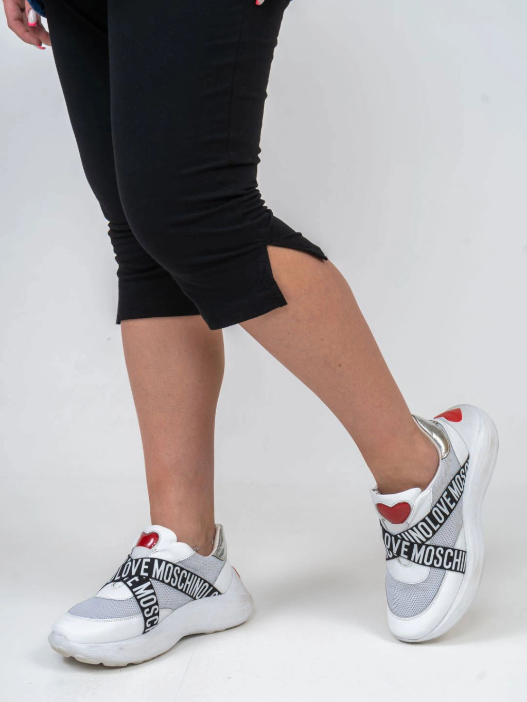 Костюм женский, цвет черный синий