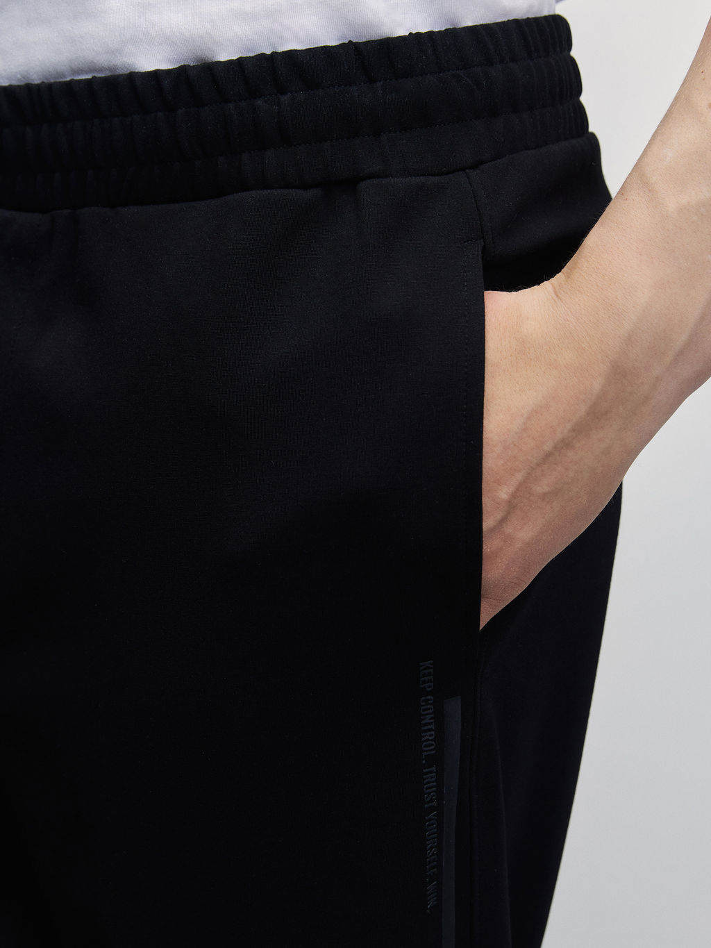 Базовые джоггеры с принтом / Zarina  фото 5