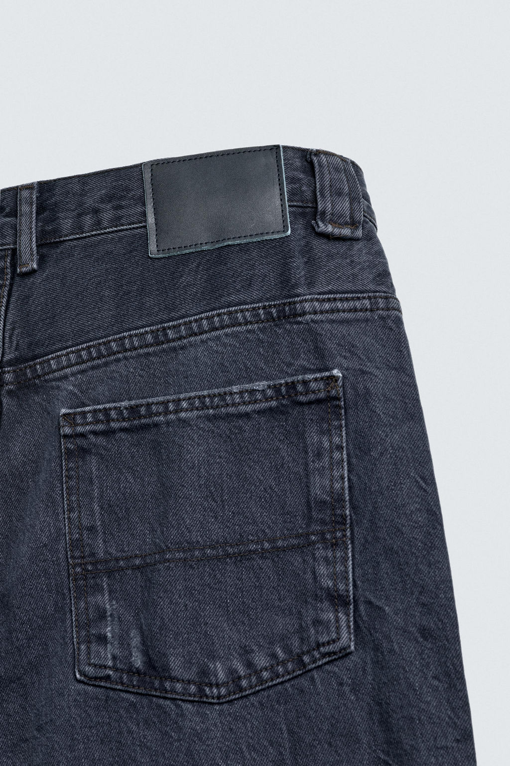 CARPENTER POCKET JEANS