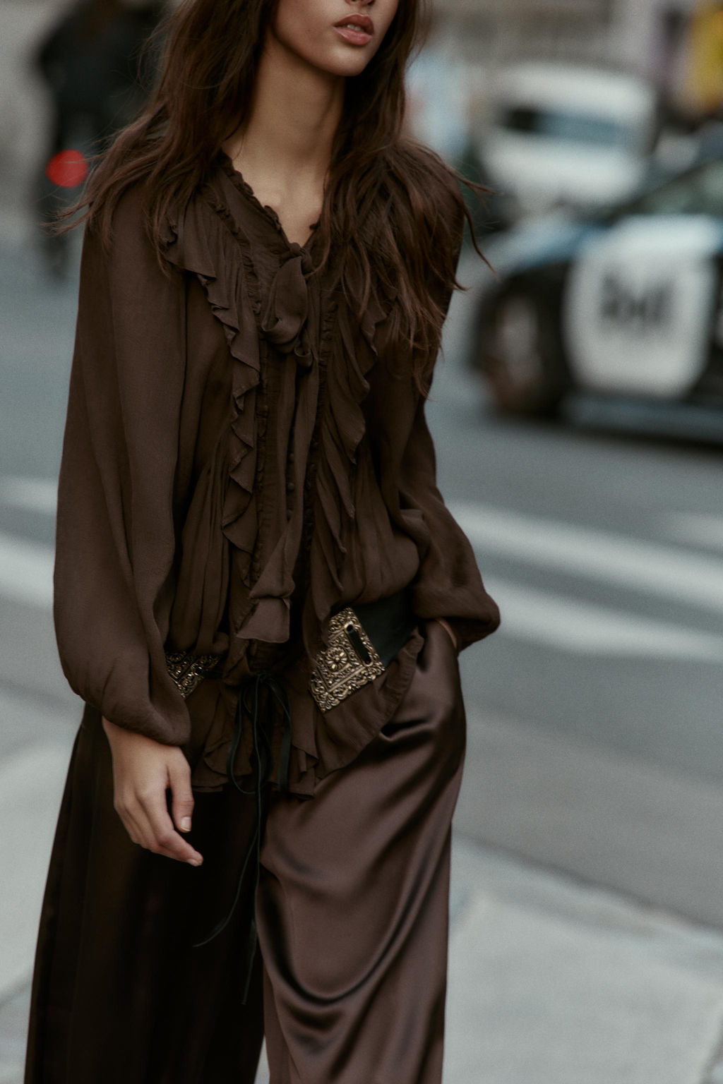 FLOWING SHIRT WITH RUFFLE TRIMS - Zara фото 4