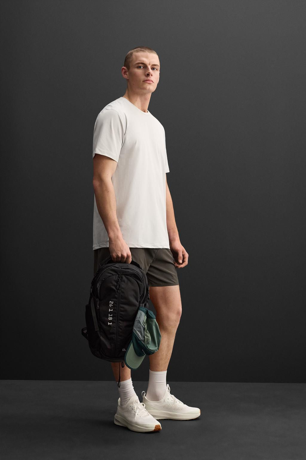 BASIC TRAINING T-SHIRT - Zara фото 13