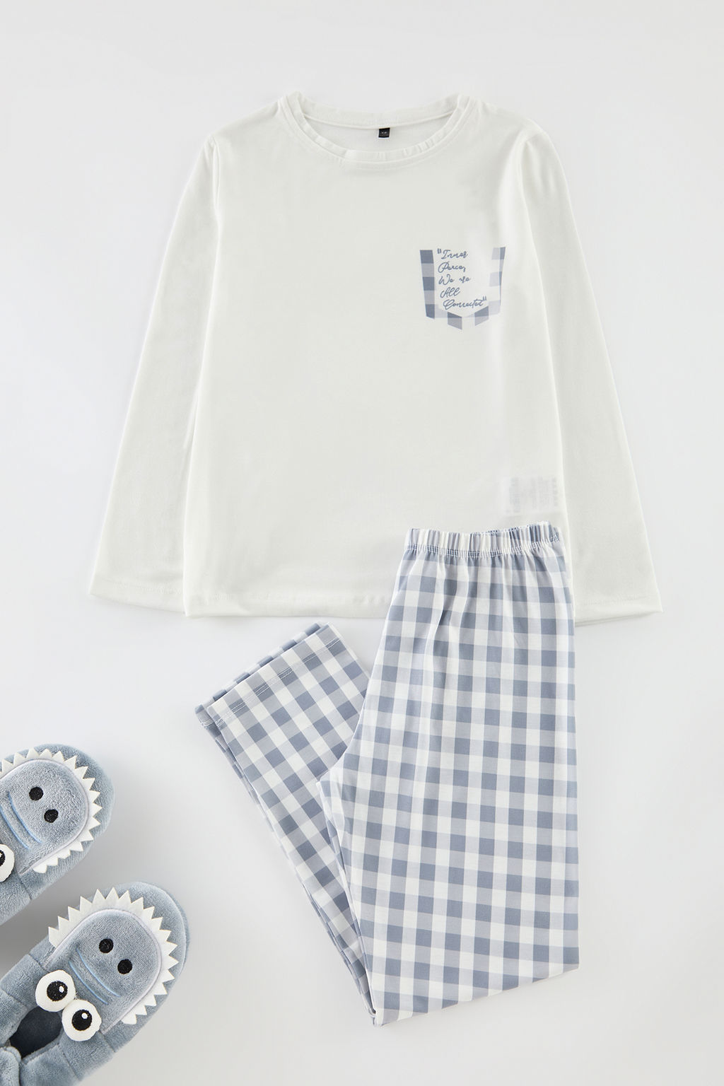 Gri Yumusak Dokulu Erkek Cocuk Bask?l? Orme Pijama Tak?m TKDAW25AU00093 - Trendyolmilla фото 2