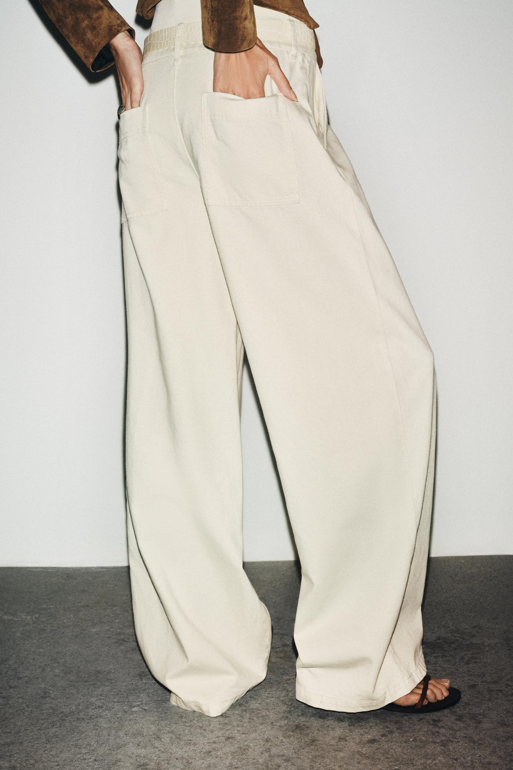 WIDE-LEG TROUSERS WITH BELT - Zara фото 3