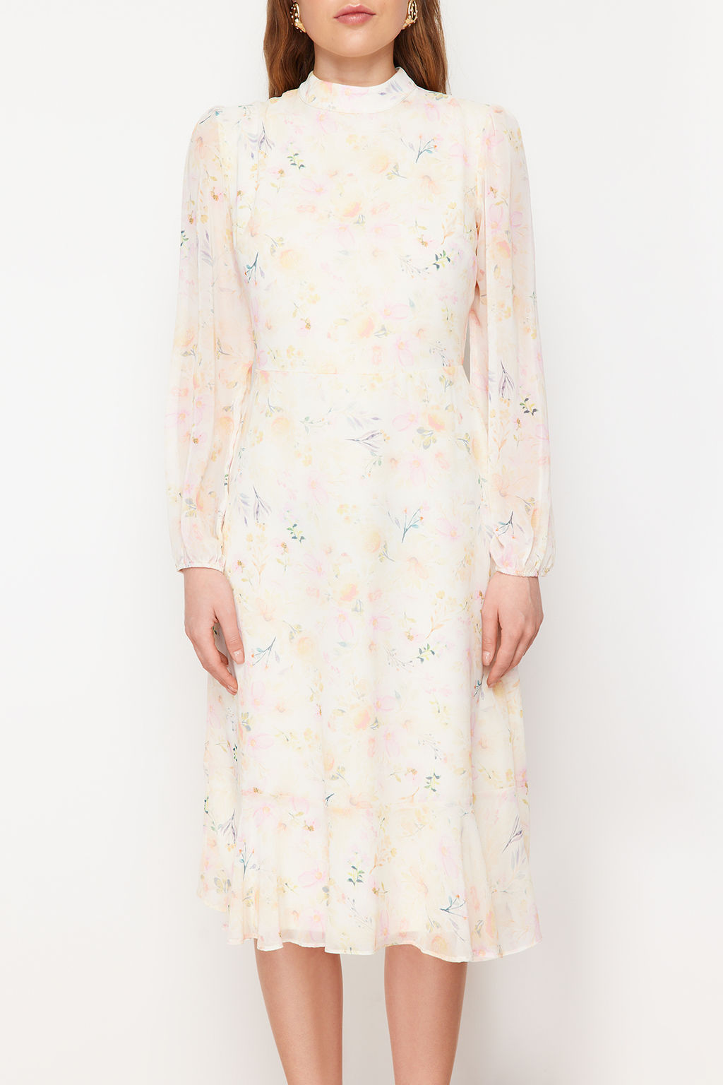 TRENDYOLMILLA Camel Dik Yakal? Etegi Volanl? Sifon Dokuma K?sl?k Elbise TWOAW20EL1313 фото 44