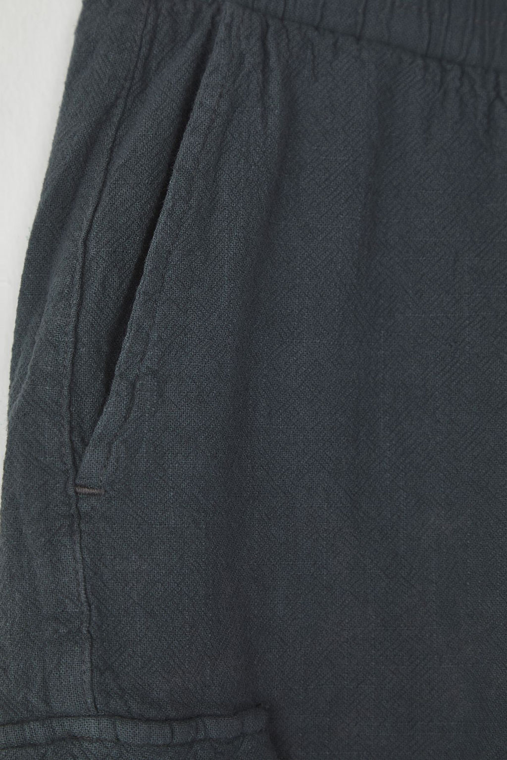 TRENDYOL MAN Antrasit Loose Fit %100 Pamuk Keten Gorunumlu Dokulu Sort & Bermuda TMNSS25SR00007 - Trendyolmilla фото 10