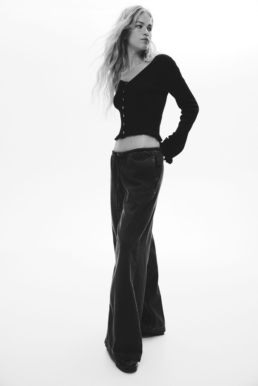 Pantal?n denim con cord?n de ajuste - H&m фото 8
