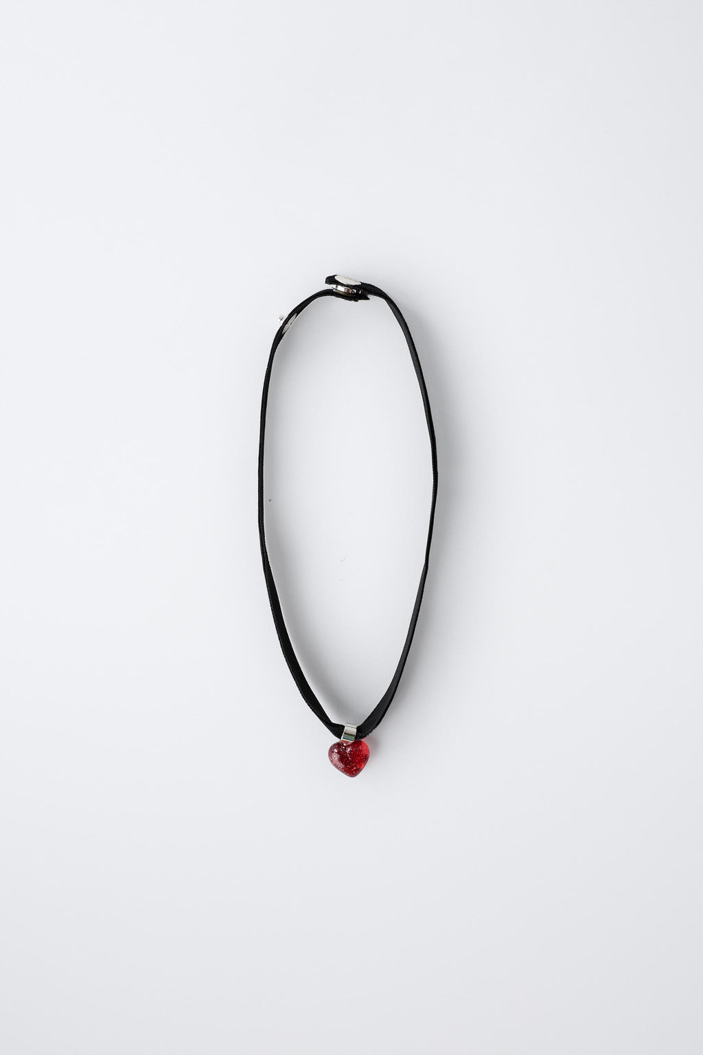 FLOCKED HEART CHOKER