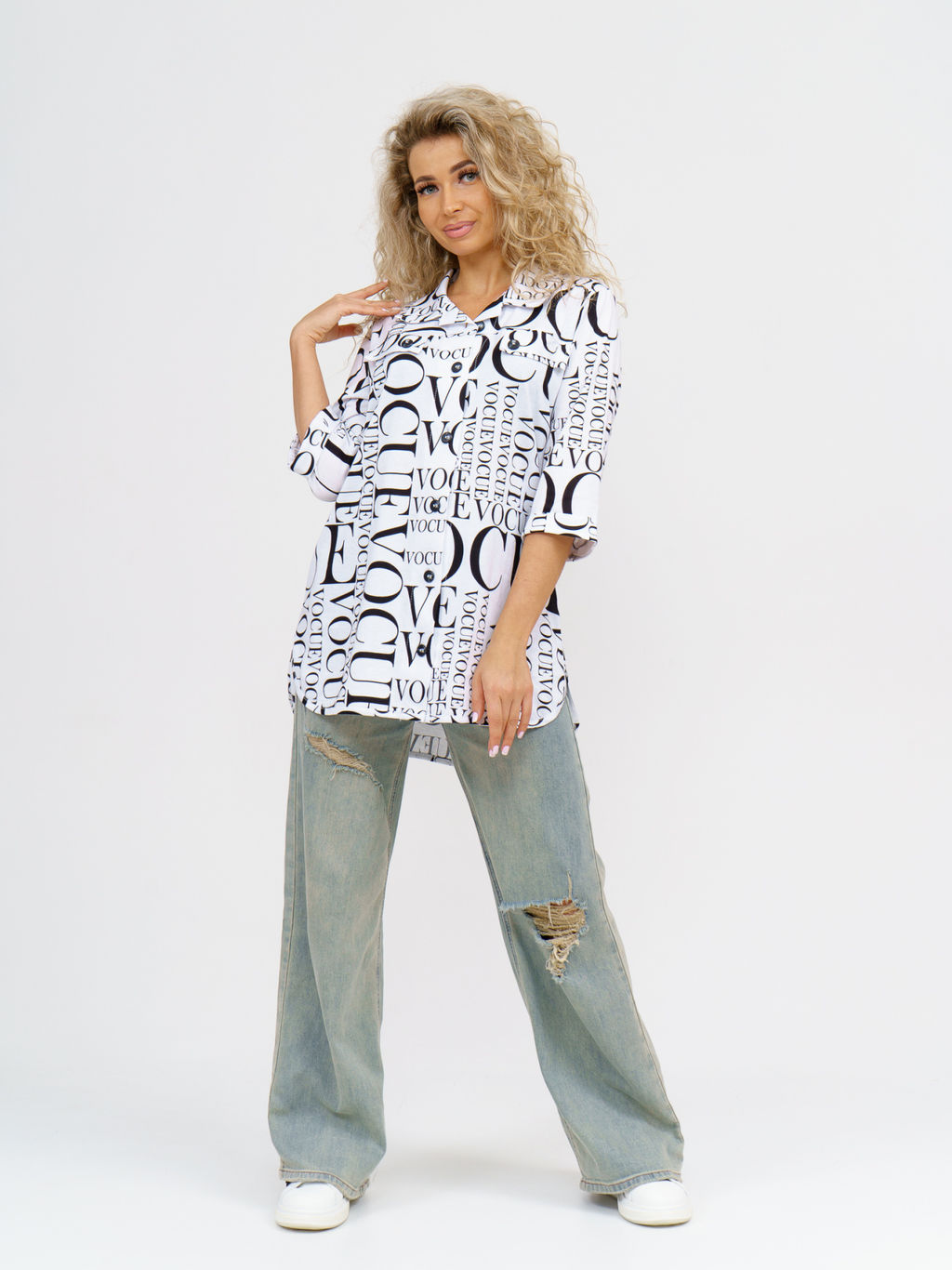 445 Туника "Буквы на белом"