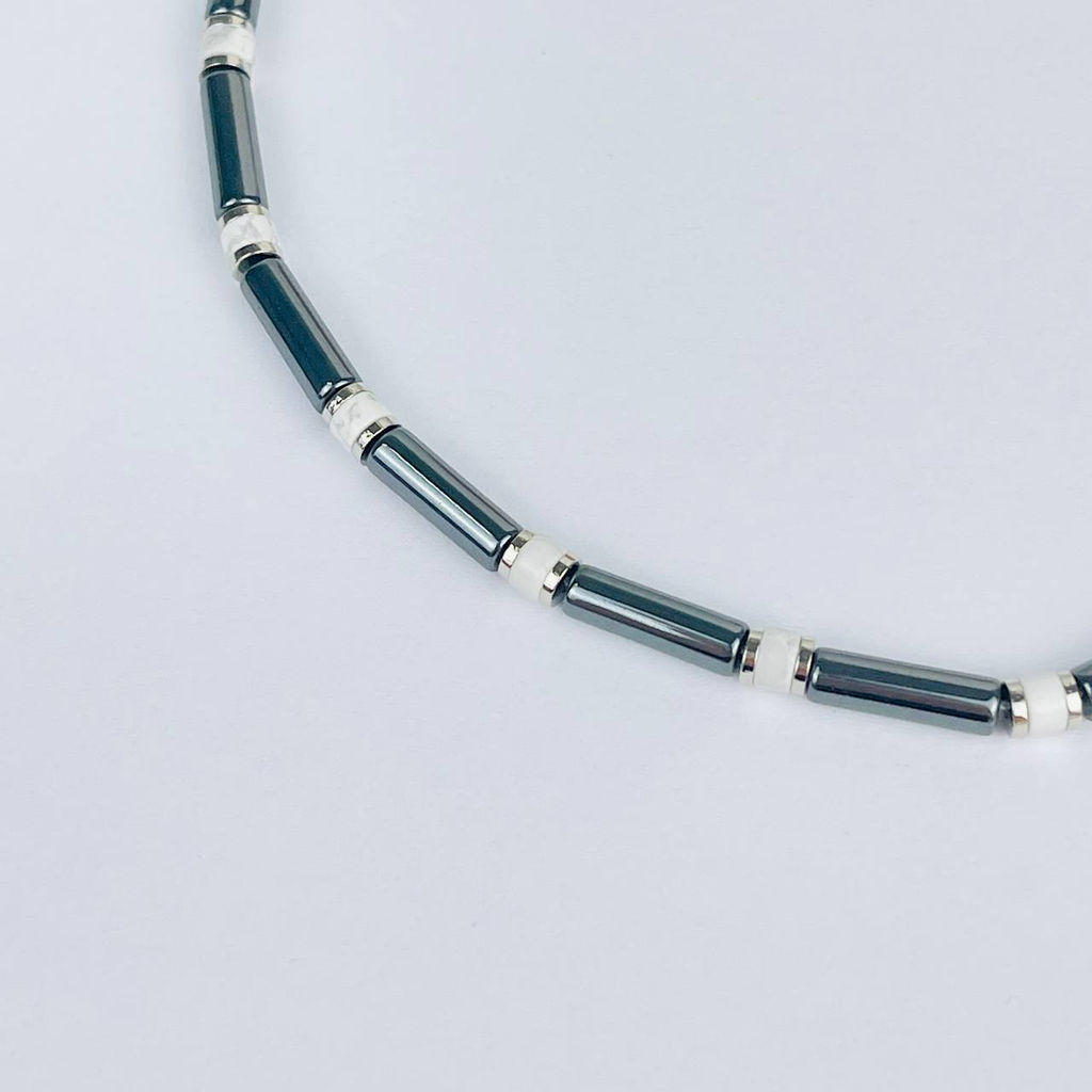 Чокер из Гематита и Говлита